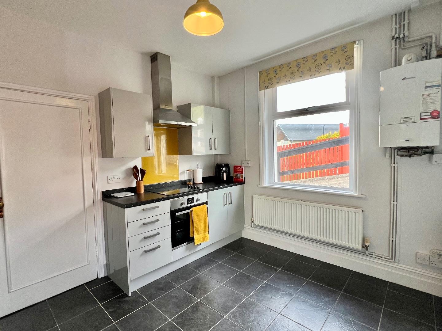 Craig Yr Eos Bungalow, Slon Lane, Ogmore-By-Sea, Vale Of Glamorgan, CF32 0PN